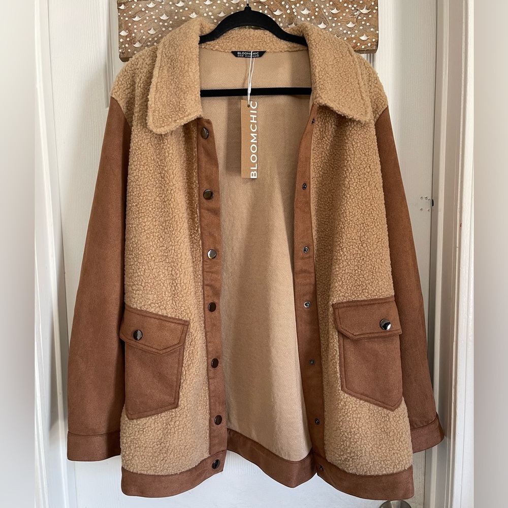 NWT BLOOMCHIC SHERPA BUTTON UP SWEATER AND POCKETS